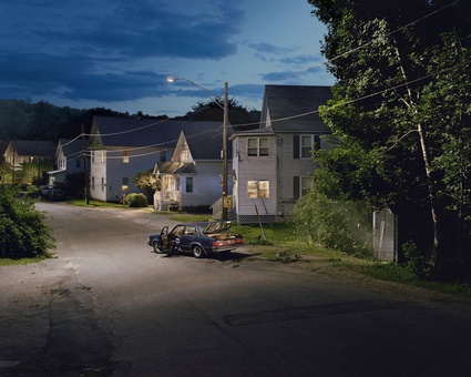 Crewdson_Gregory_Untitled2001_08_069b5637fee6.jpg