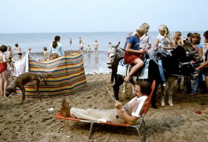 chris-steele-perkins-england-my-england-blackpool-beach.jpg