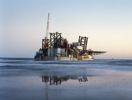 ocean-warwick-oil-platform.jpg