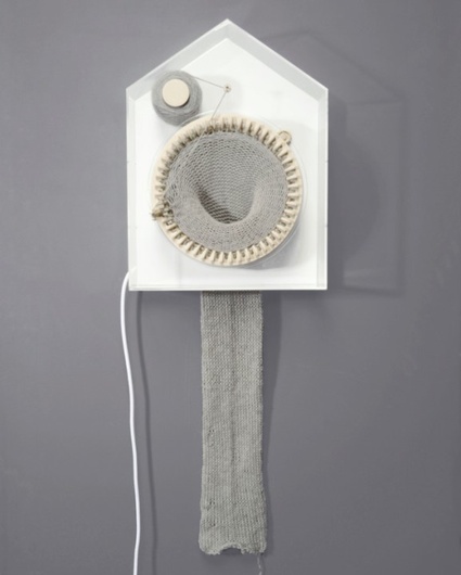 wilhelmsen_365knitting clock_01(web).jpg