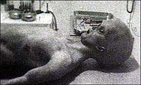 _119785_roswell_alien300.jpg